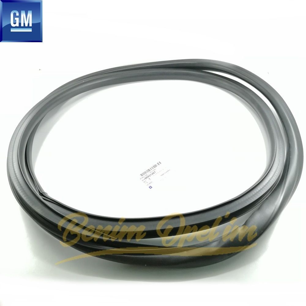 Product Code : 96931467 - Chevrolet Cruze HB, Sw Left Rear Door Case Seal GM Genuine 96931467