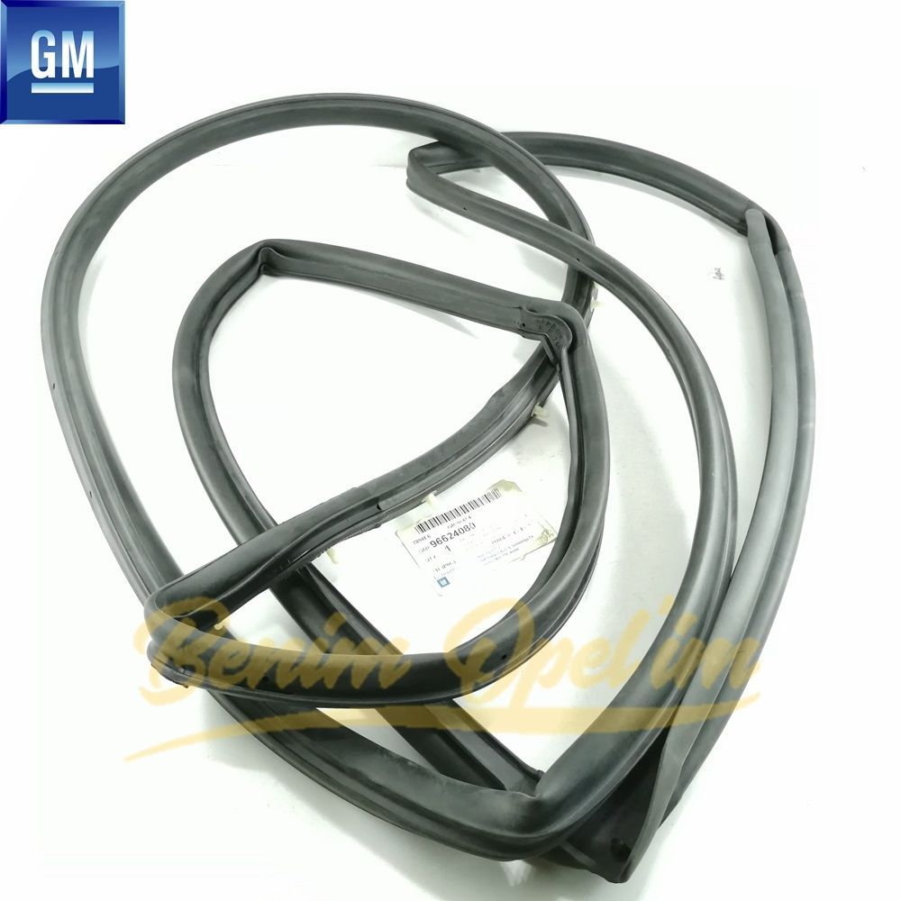 Product Code : 96624080 - Chevrolet Captiva Left Rear Door Dust Seal GM Original 96624080