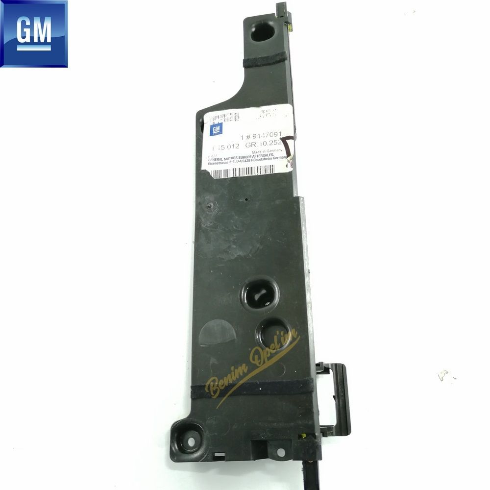 Product Code : 115012 - Opel Omega B Torpedo Cover Lock GM Original 115012 - 9147091