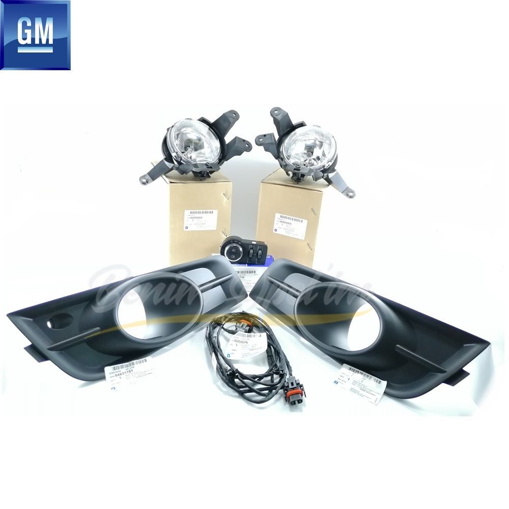 Product Code : 95903599 - Chevrolet Cruze Complete Front Fog Light Kit GM Original 95903599 - 13301749