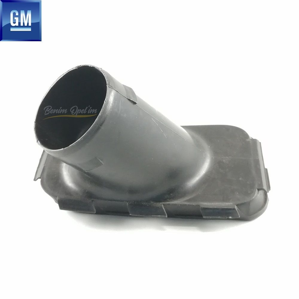 Product Code : 836821 - Opel Vectra A Air Filter Intermediate Adapter GM Genuine 836821 - 90324448