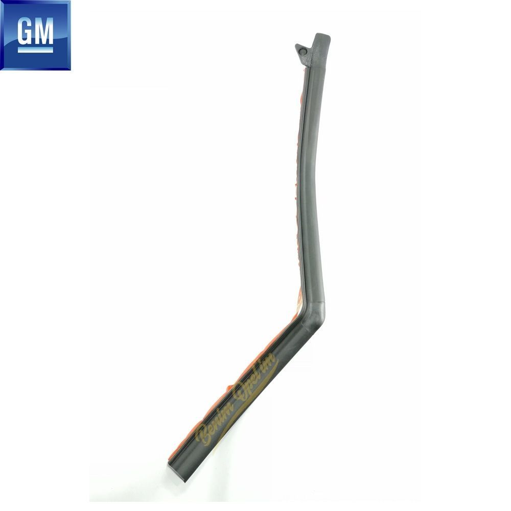 Product Code : 157320 - Opel Combo C Right Sliding Door Bottom Seal GM Original 157320 - 9224170