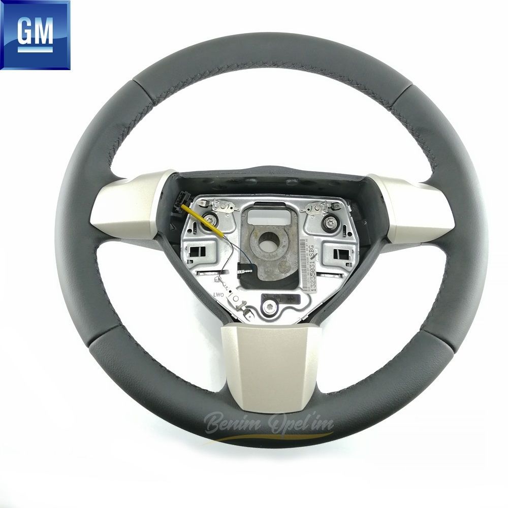 Product Code : 913320 - Opel Astra H Three Lever Steering Wheel Without Controls Complete Black Leather Chrome Detailed 370mm GM Original 913320 - 13235031