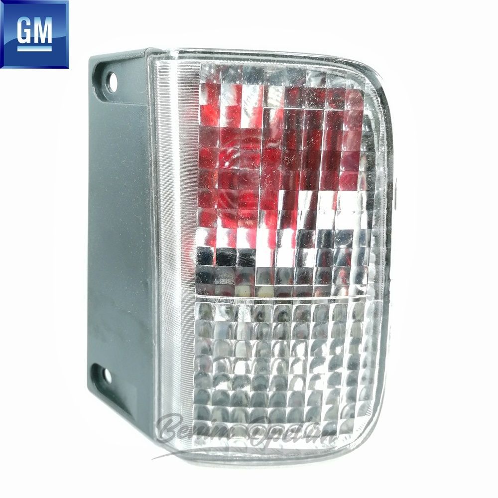 Product Code : 4419131 - Opel Vivaro A, Renault Trafic Complete Left Rear Lower Reverse Gear Lamp White GM Original 4419131 - 93863598