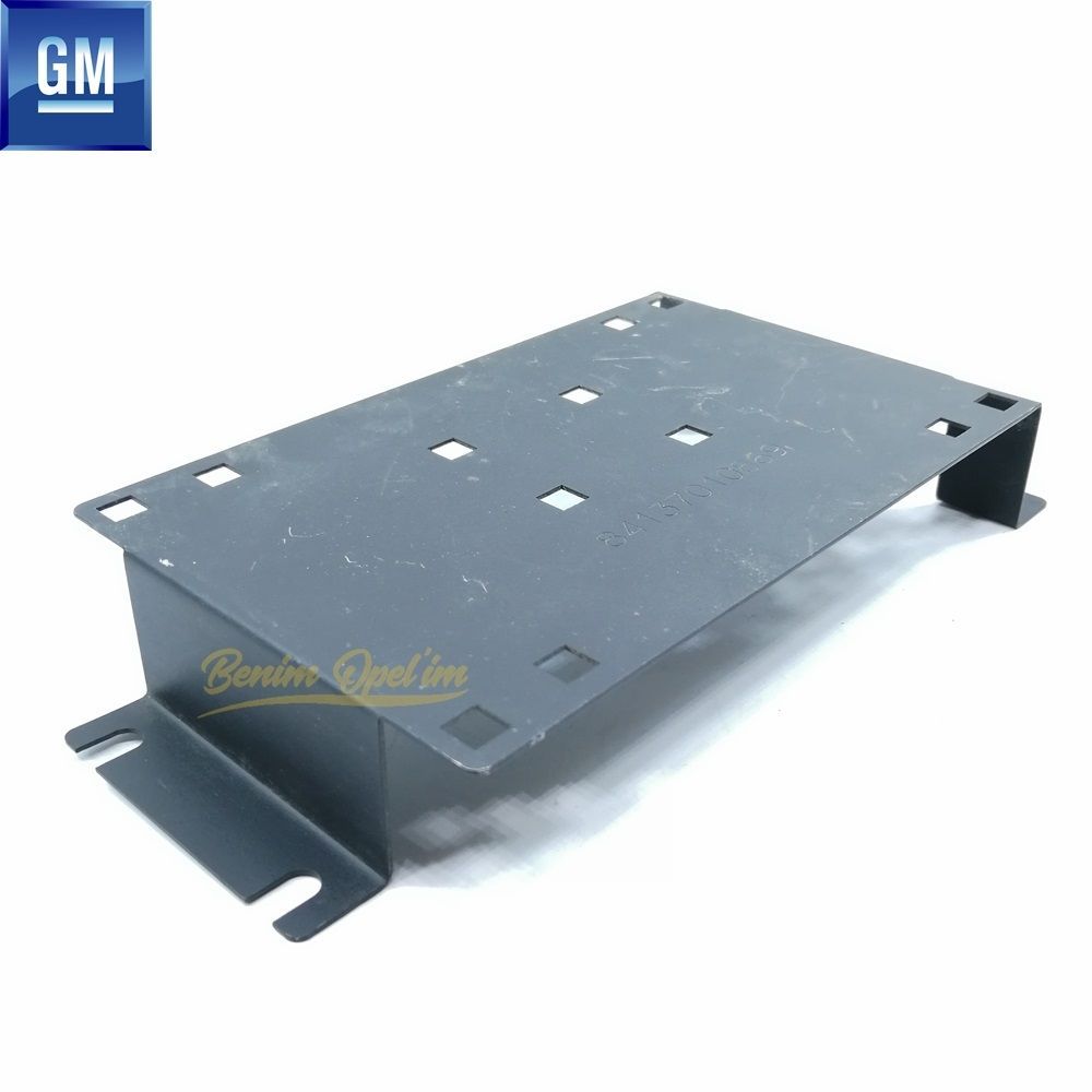 Sheet Metal Bracket GM Genuine 7016198 - 84137010869