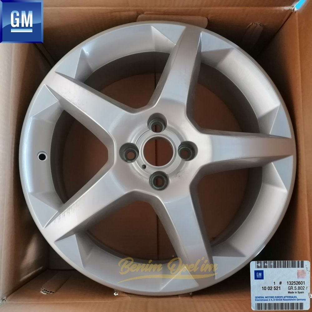 Opel Corsa D Steel Rim Silver Grey 4 Wheel 7Jx17 17 Inch Code: R3 1 Piece Price GM Genuine 1002521 - 13252601