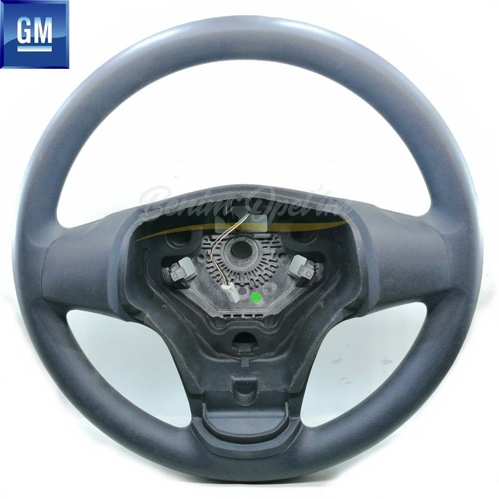 Product Code : 13155558 - Opel Corsa D Steering Wheel Plastic Smoked 370mm (Sbu) GM Original 13155558 - 913323