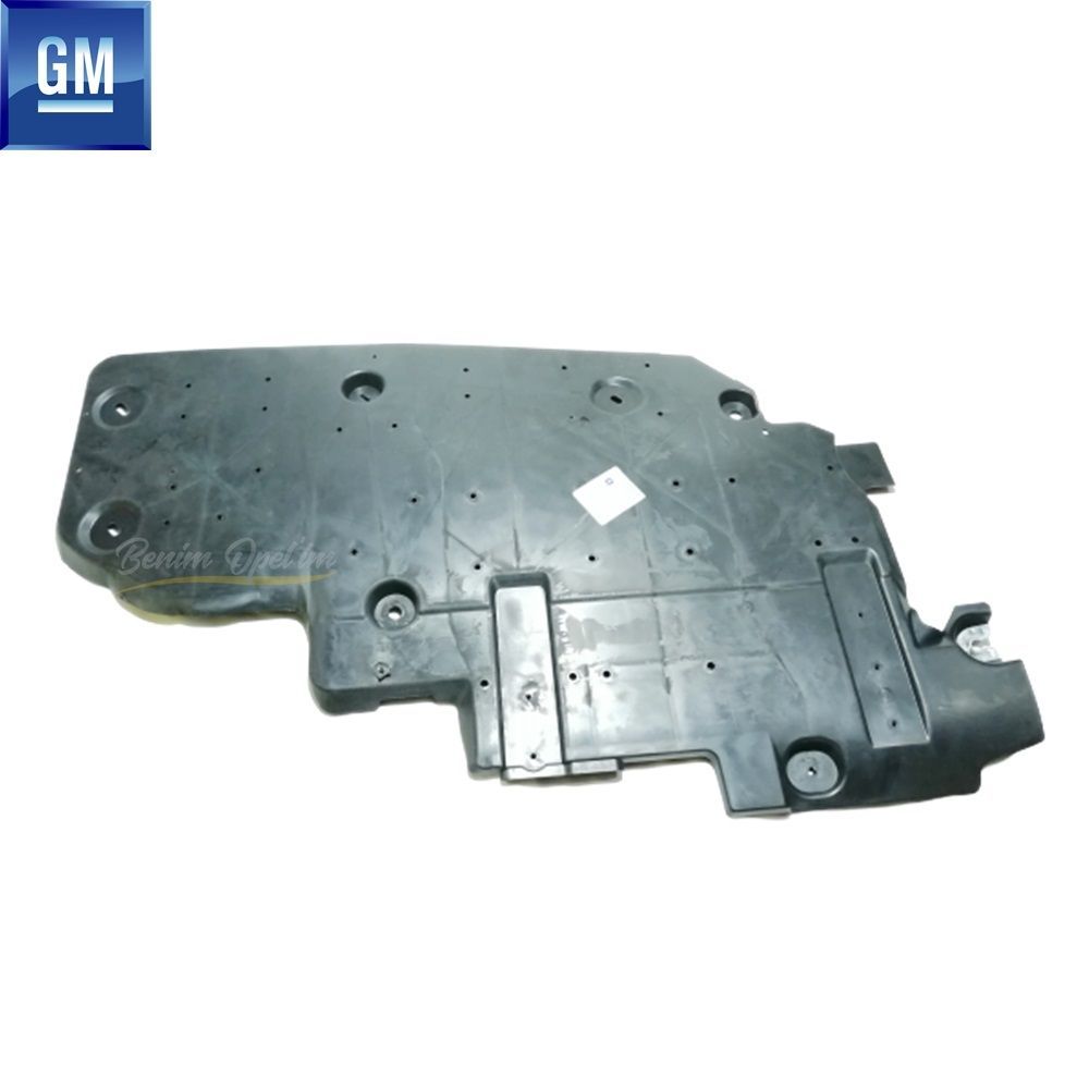 Product Code : 3643596 - Opel Grandland X Right Lower Fuel Tank Housing Cover GM Genuine 3643596