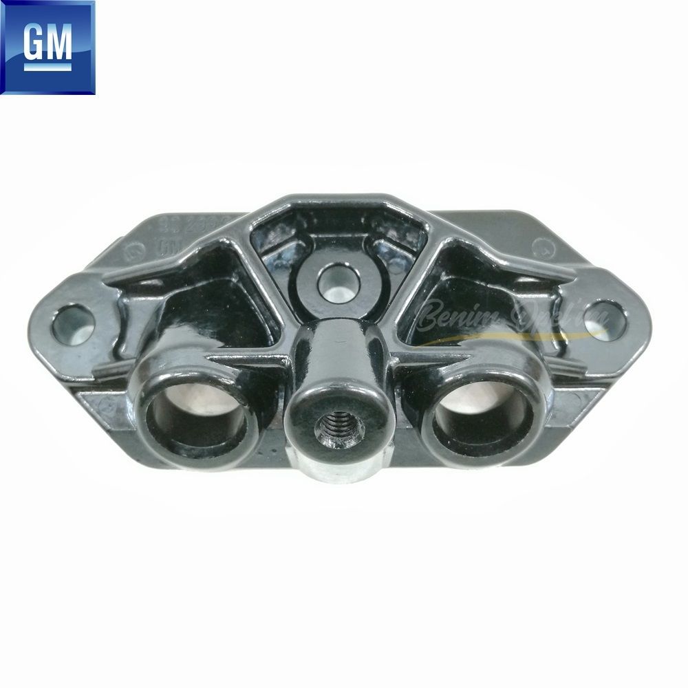 Injection Valve Adapter 2.4/2.6/3.0 Opel Omega A, Senator B, Frontera A GM Genuine 817483 - 90299642