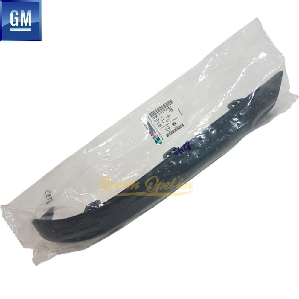 Product Code : 93185044 - Opel Astra H SW Right Rear Bumper Skid GM Genuine 93185044 - 1404196