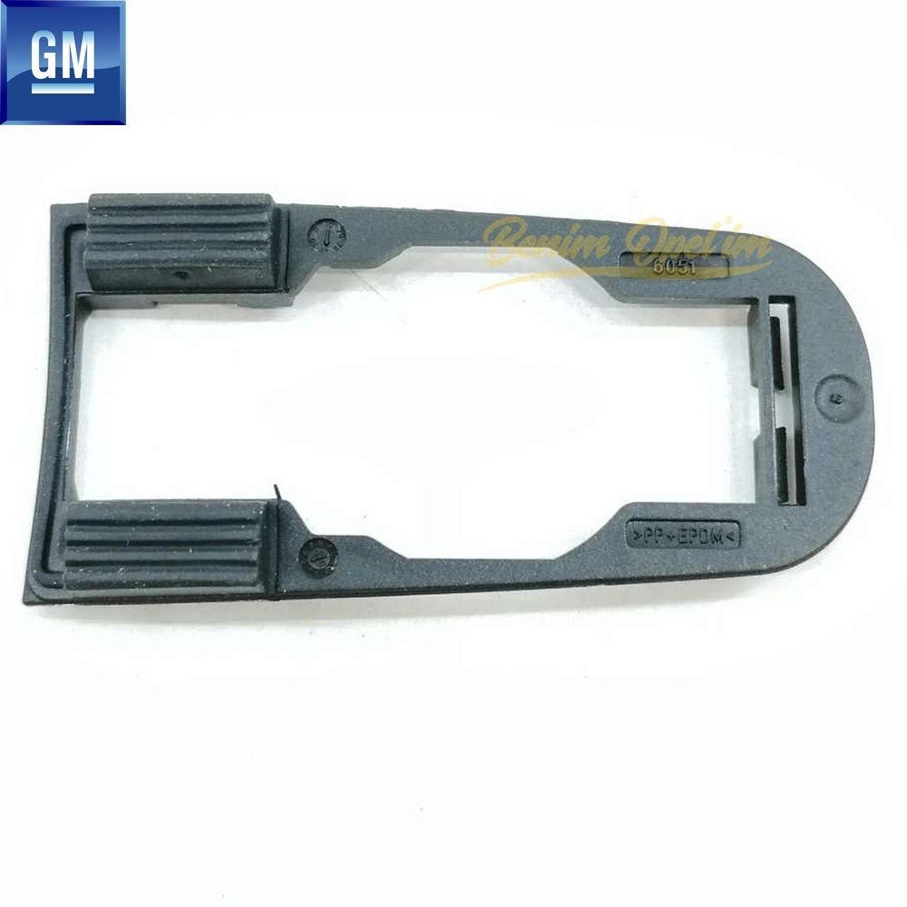 Product Code : 138197 - Front Door Handle Frame Black Chevrolet Aveo T300, Cruze, Trax, Opel Astra J, Corsa E, Insignia A, Meriva B, Mokka, Zafira C GM Genuine 138197 - 13502036