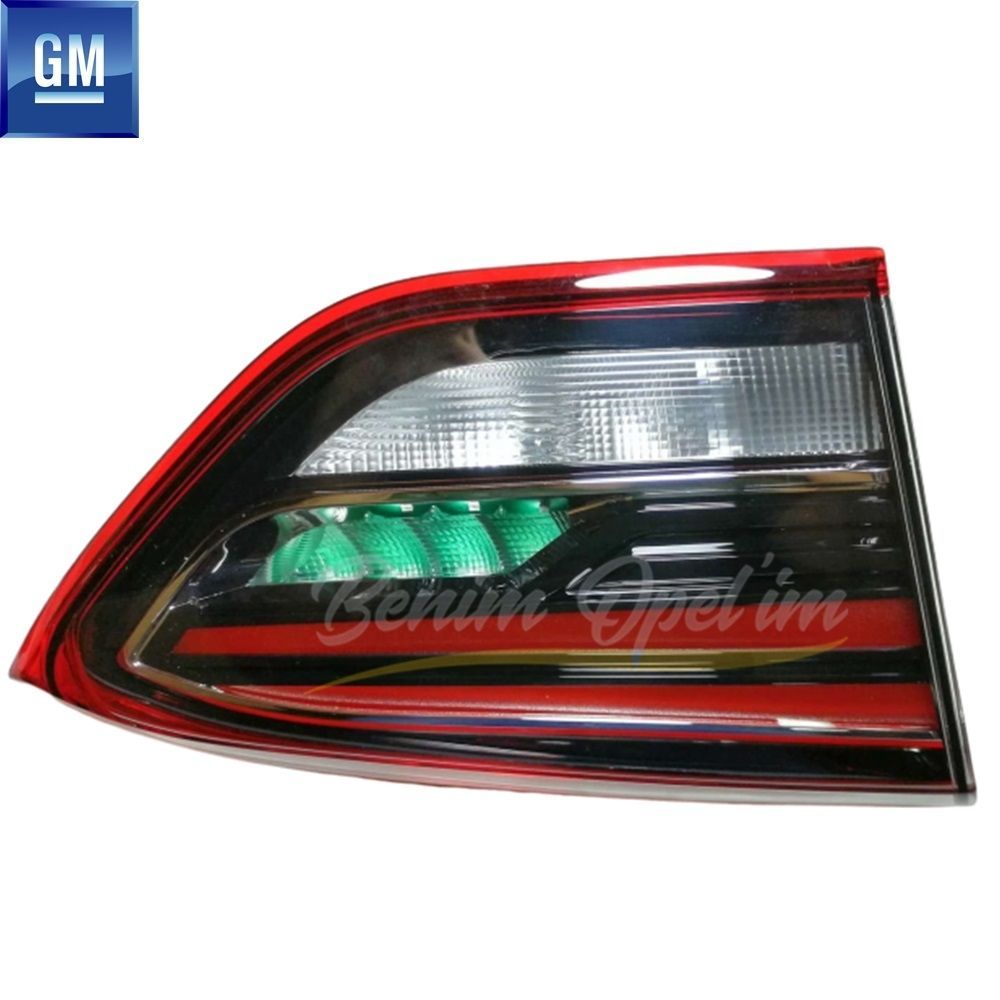 Product Code : 39137527 - Opel Crossland X Left Rear Inner Tail Light Red Black (Trunk) GM Genuine 39137527