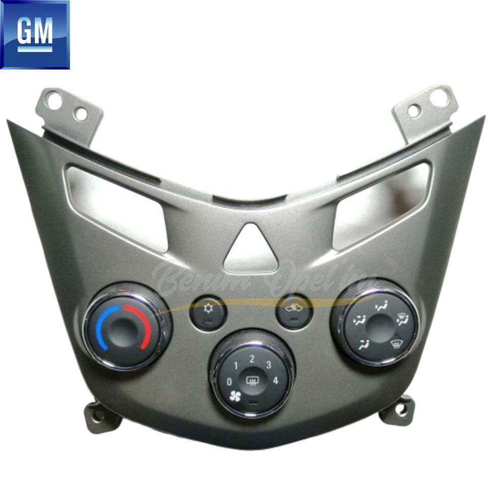 Product Code : 95076682 - Chevrolet Aveo T300 Complete Climate Control Panel GM Original 95076682