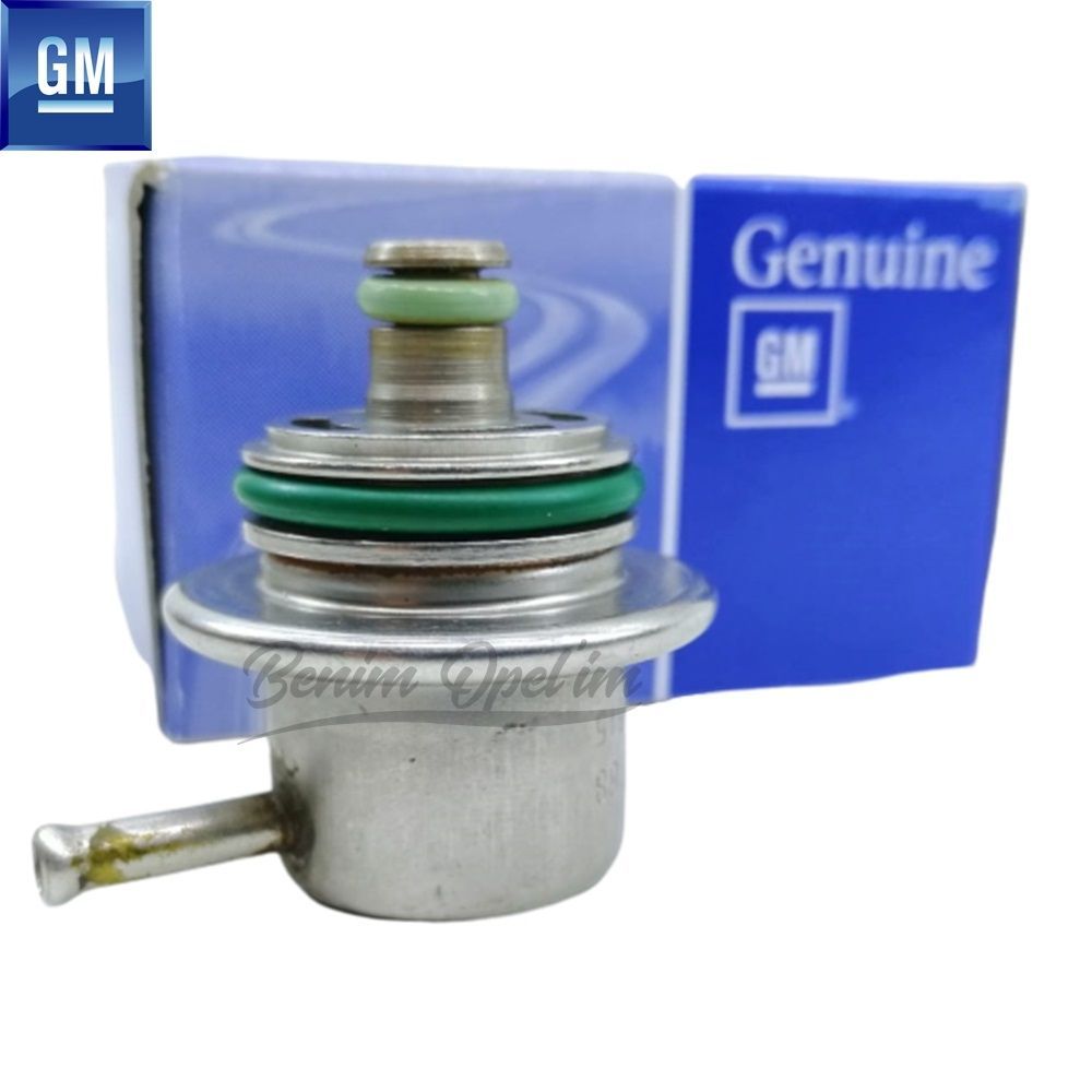 Fuel Pressure Spray Regulator Opel Astra F, Astra G, Zafira A, Omega B, Vectra A B, Calibra, Frontera A GM Genuine 817251 - 9118850