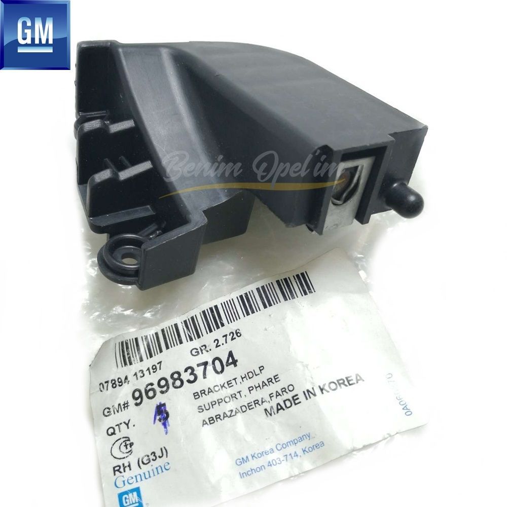 Product Code : 96983704 - Chevrolet Cruze Right Headlight Lower Leg GM Genuine 96983704