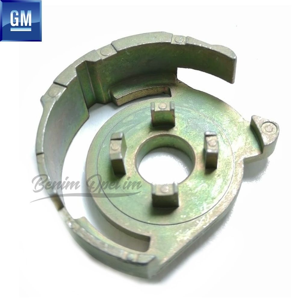 Product Code : 90540613 - Left Front Door Lock Core Opel Corsa B, Combo B, Tigra A, Astra F, Calibra GM Genuine 134467 - 90540613