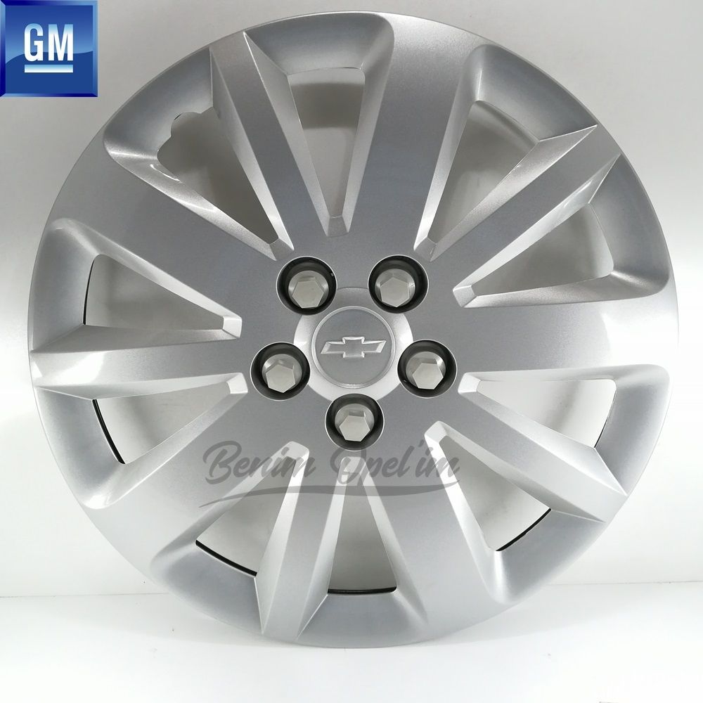 Product Code : 96994760 - Chevrolet Cruze Wheel Cover Silver Grey 5 Lug 10 Lever 16 Inch 1 Piece Price GM Genuine 96994760