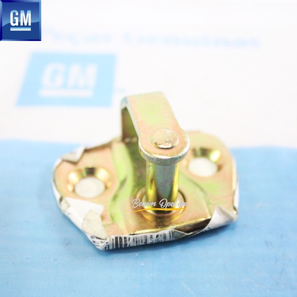 Product Code : 134671 - Rear Boot Lock Striker Opel Vectra B, Omega B, Vivaro GM Genuine 134671 - 4407770