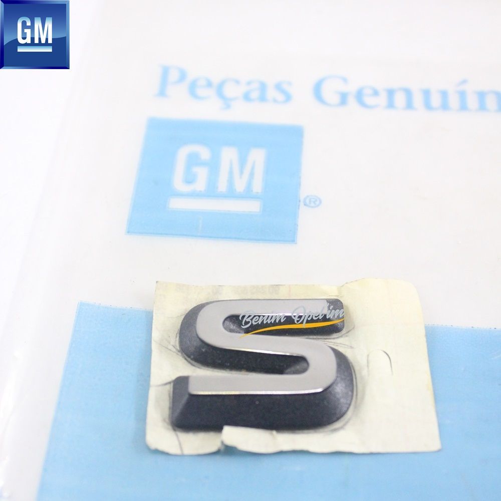 Product Code : 129486 - Opel Vectra A Rear Boot S Lettering GM Genuine 129486 - 90243608