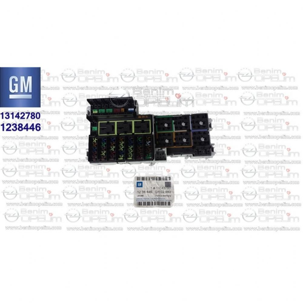 Product Code : 1238446 - Opel Corsa C In Engine Fuse Box 1.3 Diesel GM Original 1238446