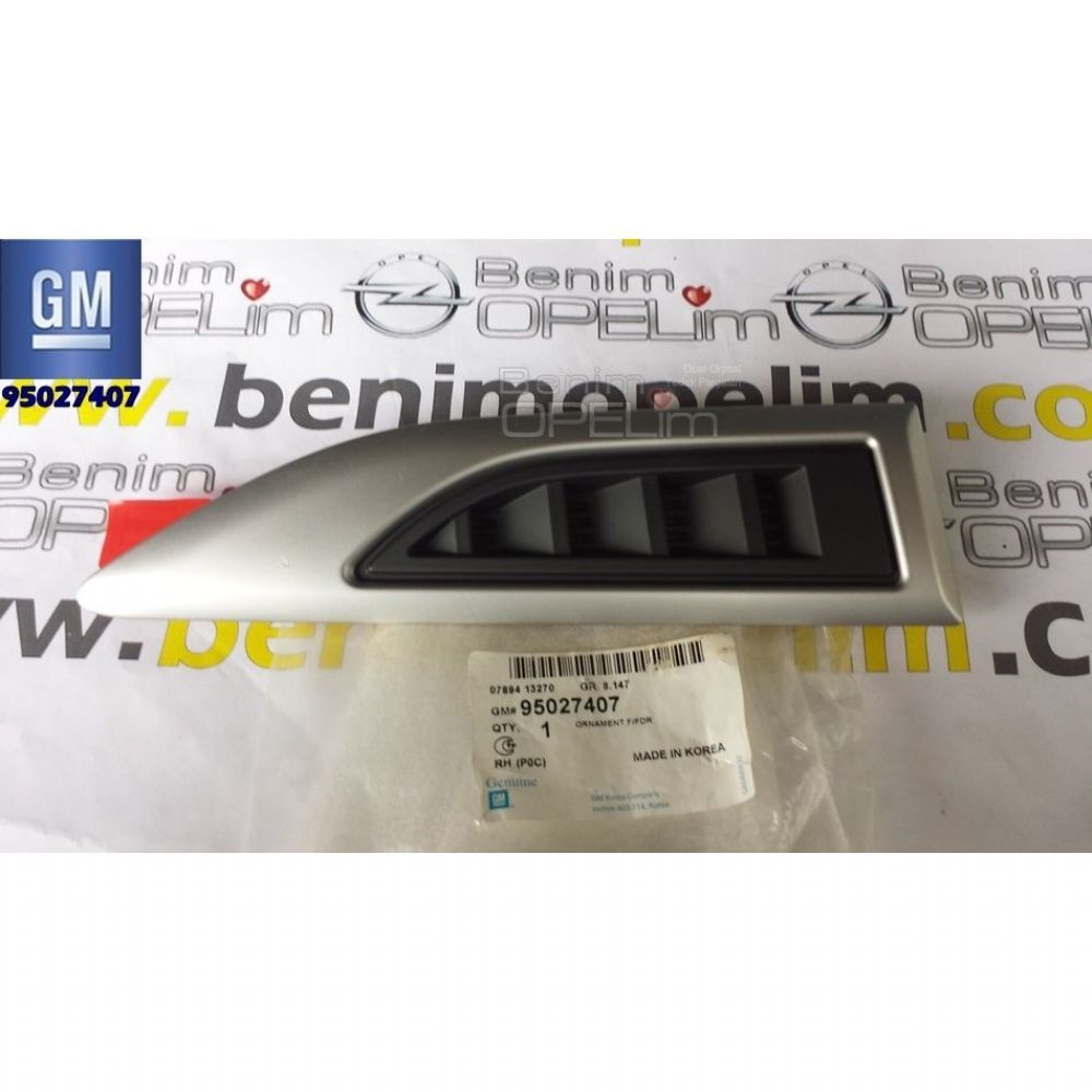 Product Code : 95027407 - Chevrolet Captiva Right Pine Grille Trim GM Genuine 95027407