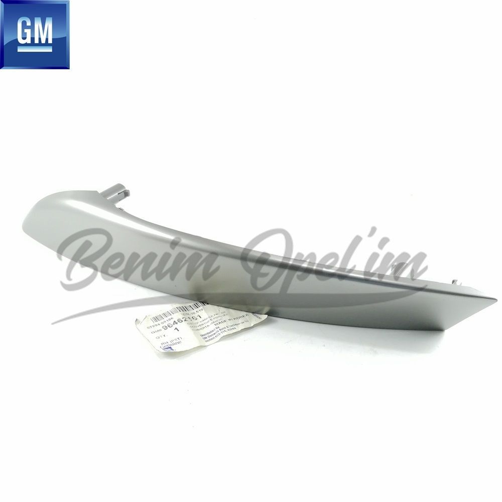 Product Code : 96462161 - Chevrolet Aveo T250, Aveo T255 Right Front Door Interior Handle Cover Grey GM Genuine 96462161