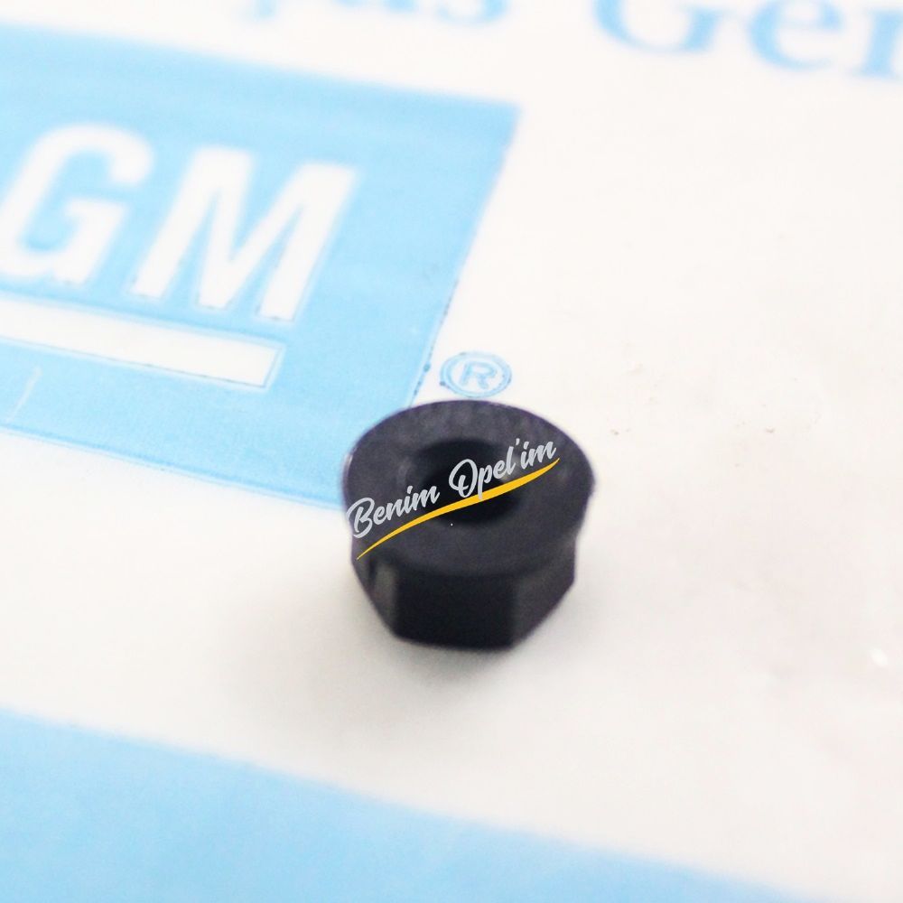 Product Code : 90287467 - Opel Plastic Cockpit Nut GM Genuine 90287467 - 817950