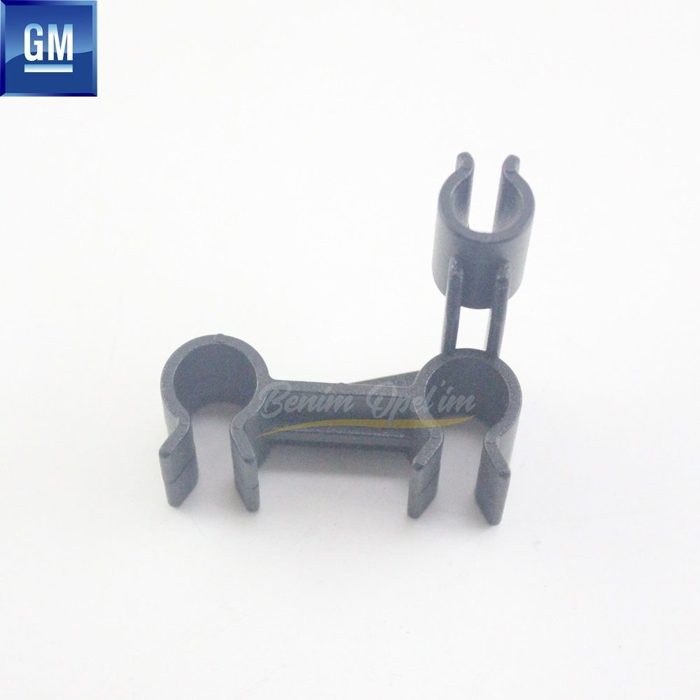 Product Code : 950712 - Opel Vectra A, Kadett E Steering Box Hose Clip GM Genuine 950712 - 90335837