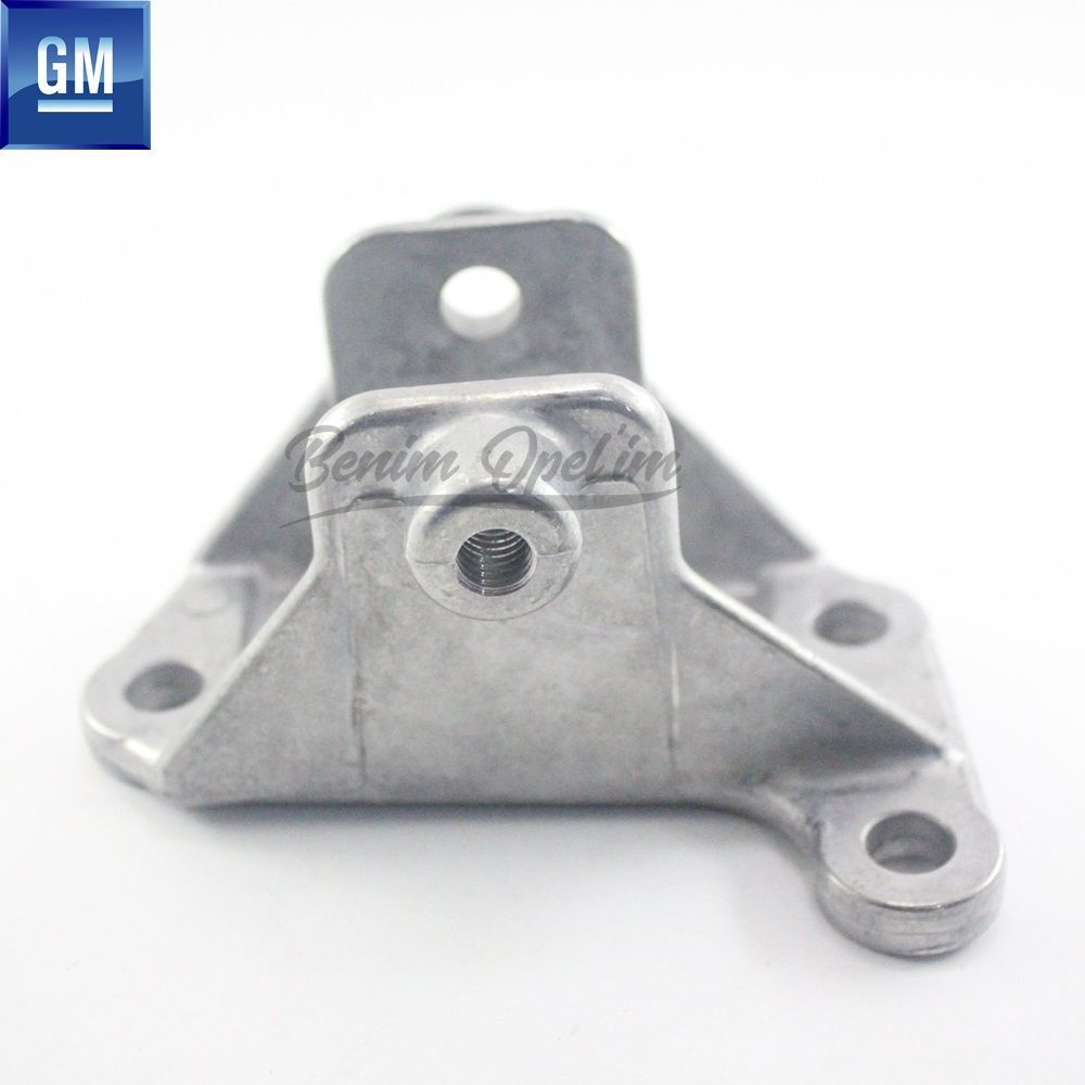 Product Code : 684707 - Opel Vectra B Rear Engine Torque Lug 1.6/1.8/2.0/2.2 GM Original 684707 - 90496940