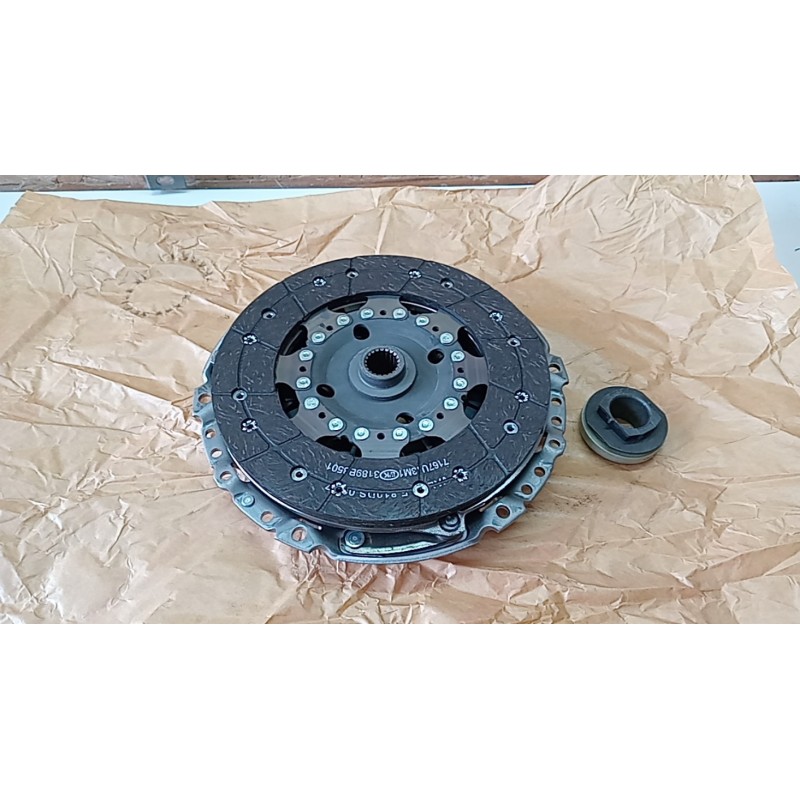 Ürün Kodu : 1611271780 - Debriyaj Seti  Dw10 2.0 Hdı 16V Ml6C Sanz Peugeot 307 PSA-1611271780 1611271780