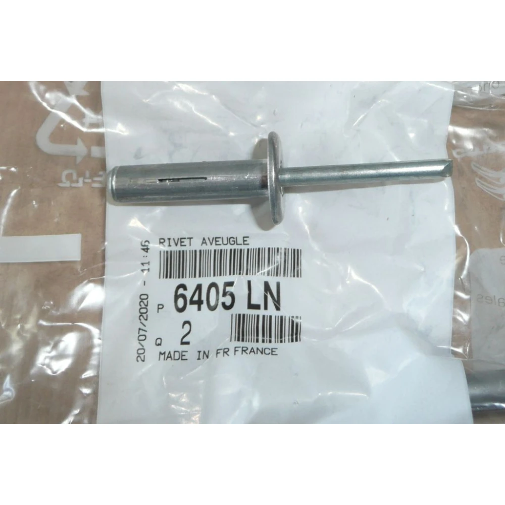 Peugeot 508 ve Citroën C5 Tampon Bağlantı Perçini M3 6405.LN