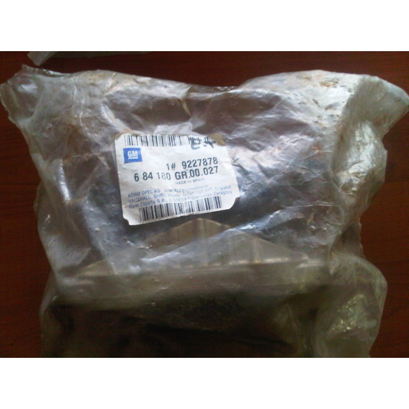MOTOR KULAĞI SAĞ COR.C