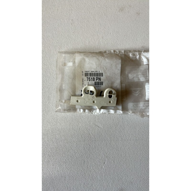 Ürün Kodu : 7518.PN - ÖN CAM YAN PLASTİK