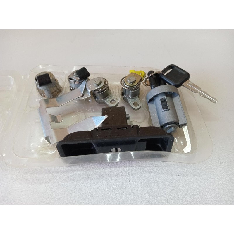 Ürün Kodu : 97098167 - Opel Frontera A Komple Kilit Takımı Set GM 97098167