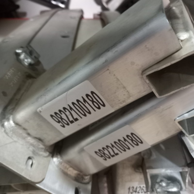Opel Grandland, Peugeot 3008, 5008 Ön Tampon Alt Demiri (Traversi) Orjinal 9822100180