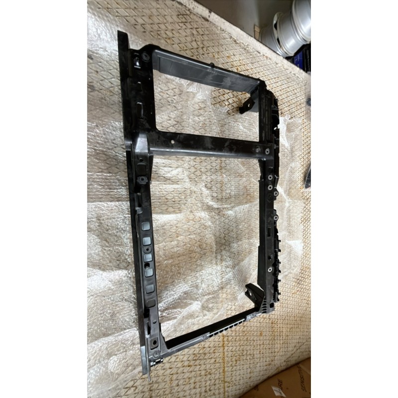 Ürün Kodu : 9823718480 - RADYATÖR FAN DAVLUMBAZI 2008 208 (P21E) CORSA F- PEUGEOT