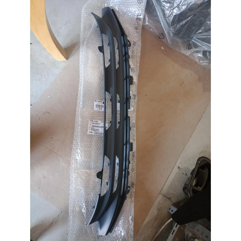 Citroen C5 Aircross Ön Tampon Izgarası 2019-2022 982539831T