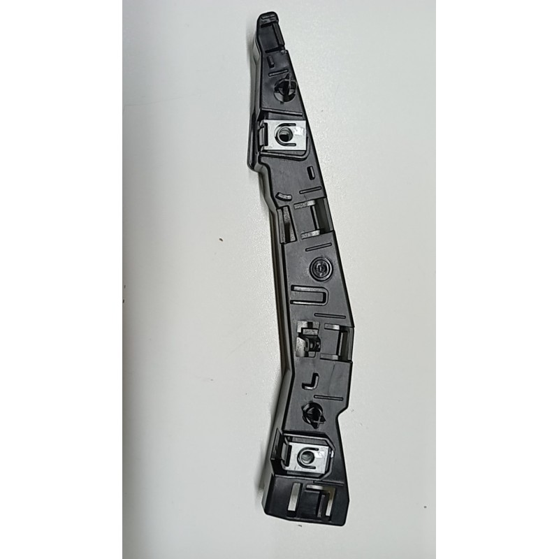 Ürün Kodu : 9835214380 - OPEL MOKKA B ÖN TAMPON SAĞ BRAKETİ