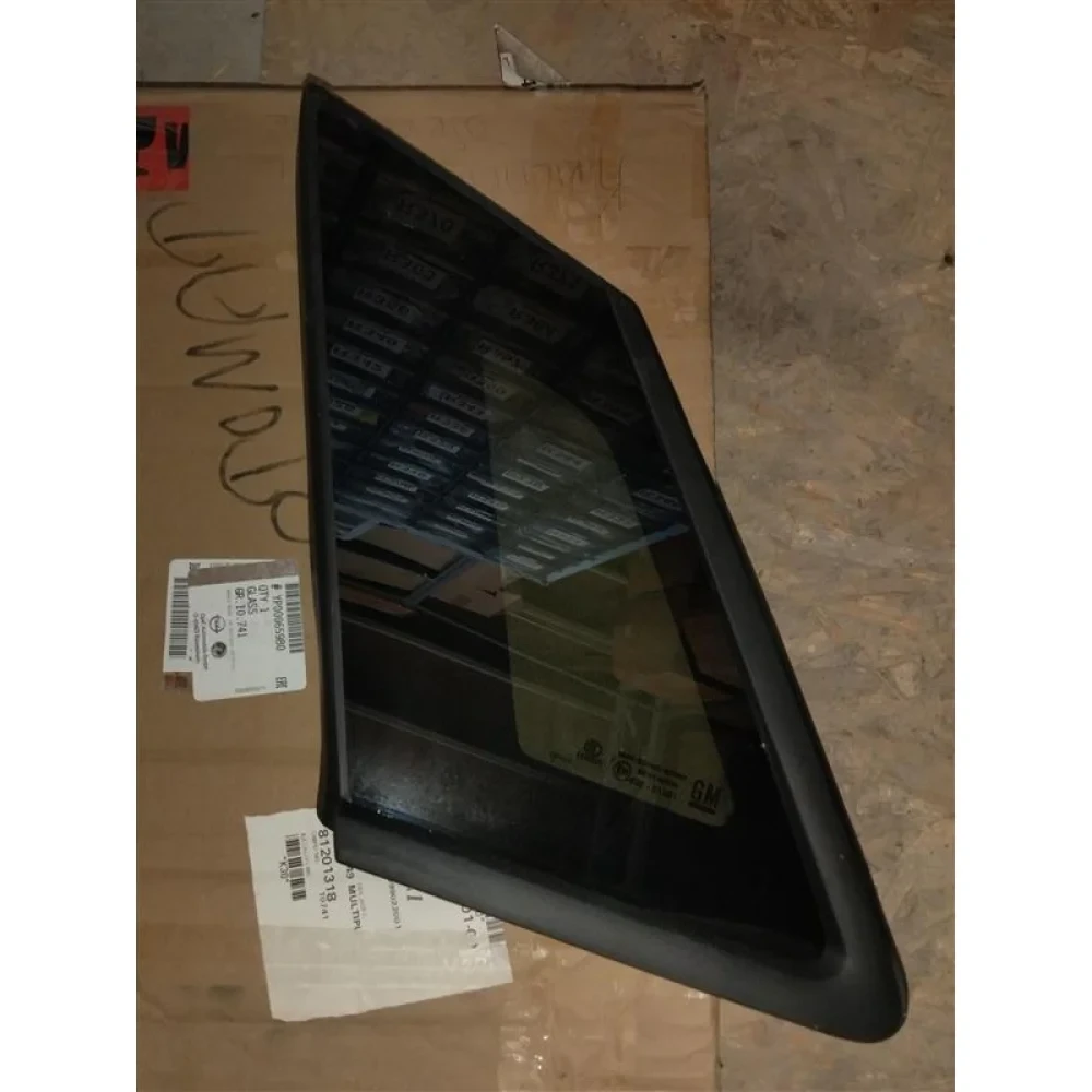 Grandland X Sol Renkli Kelebek Camı 3646822